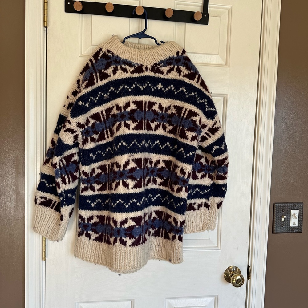 Vintage Native American sweater 100% wool